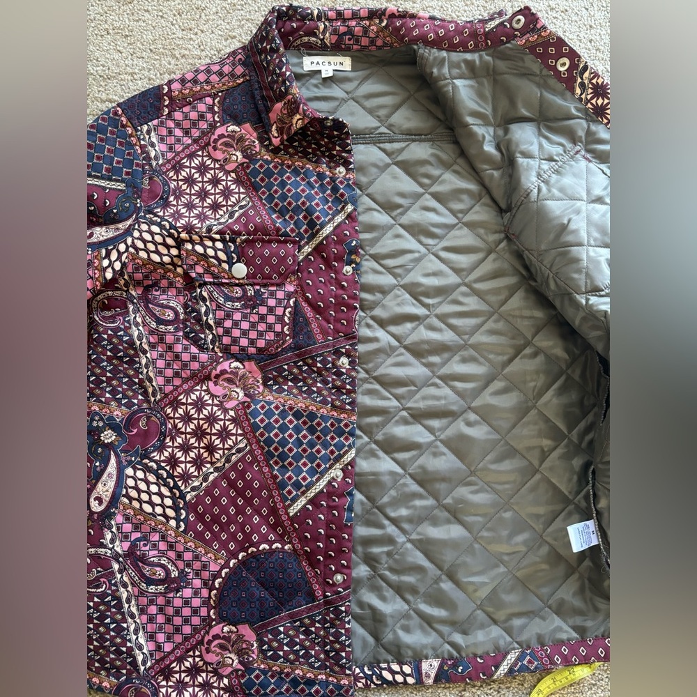 PacSun Quilted Shirt Jacket Men’s Multi Color Paisley Size Medium - Picture 13 of 13